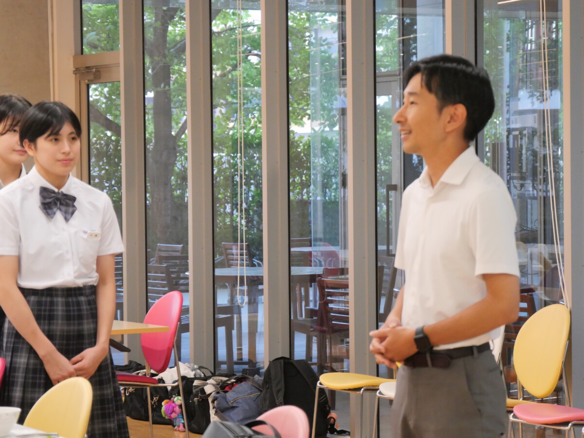 中村 学園 事業 部